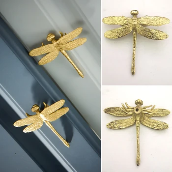 1PC Senovinių Gyvūnų Formos Baldų Rankenėlės Retro Brass Dragonfly Stalčių Traukti Mygtukai Aukso Spalvos Odininkas Spintos Rankenos Aparatūra