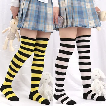 Mielas Saldus Kojinės Kojinės Moterų Japoniško stiliaus Juoda Balta Juostele Kelio Kojinės Kojų Kojinės Cosplay, Anime, Helovinas MOTERŲ Kojinės